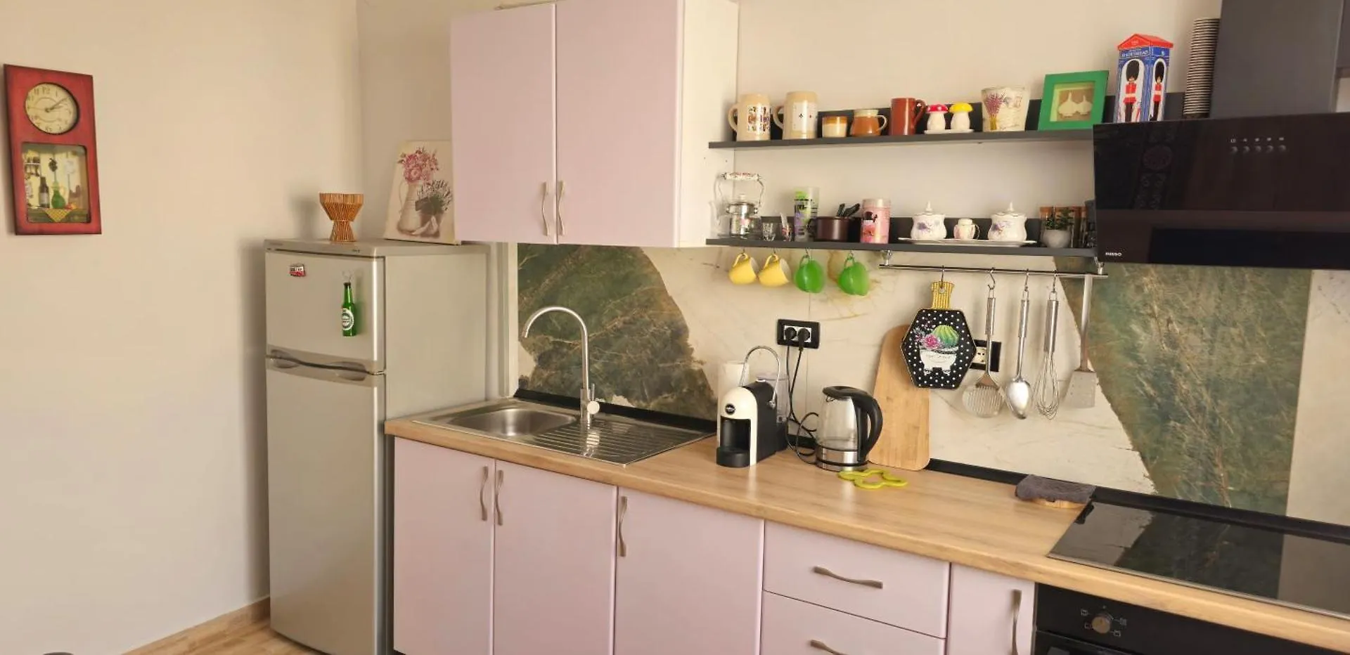 Papu'S Home, City Center 2Br Apt ティラナ 0*,  アルバニア
